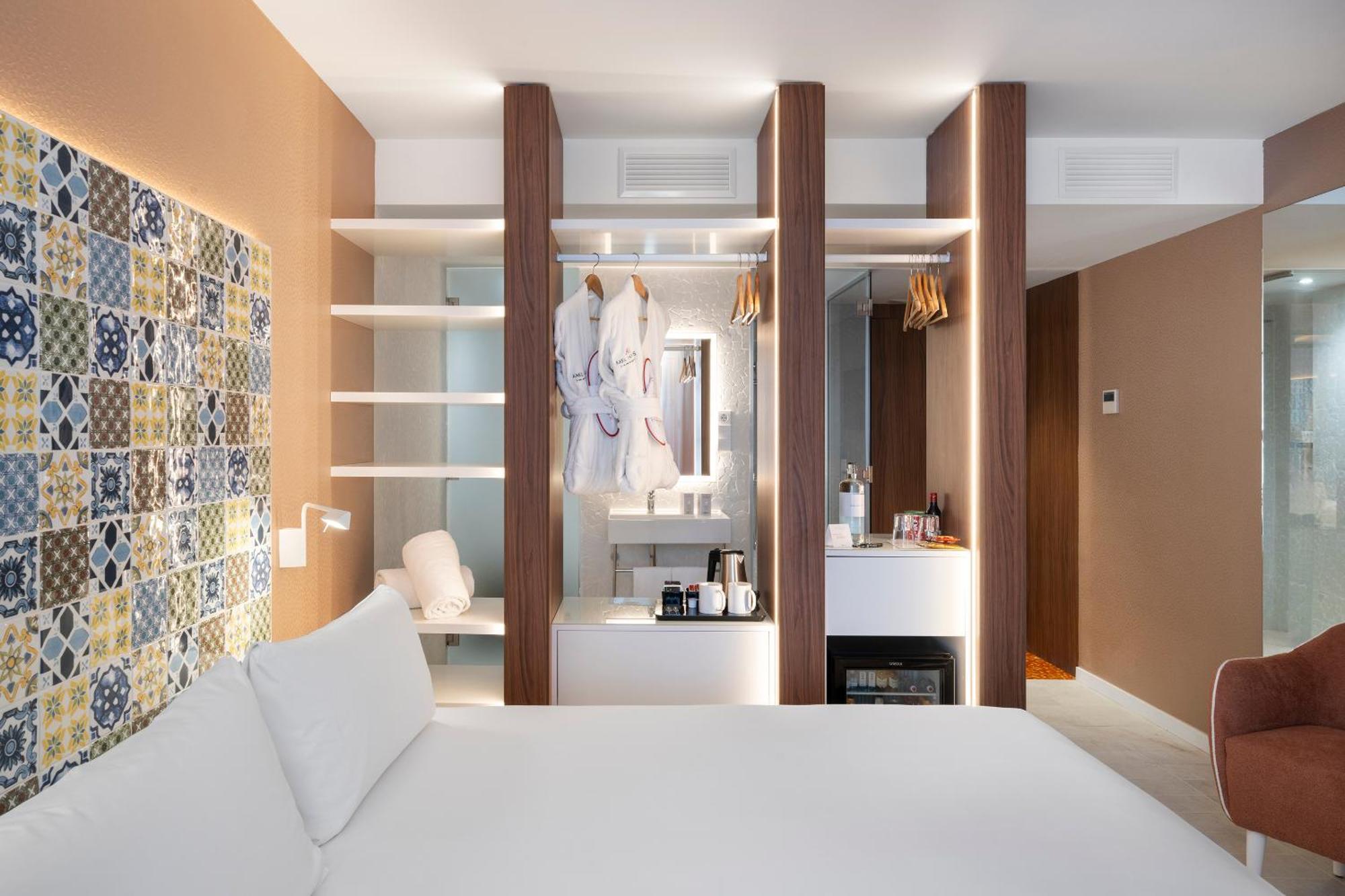 Axel Hotel Valencia - Adults Only Екстер'єр фото